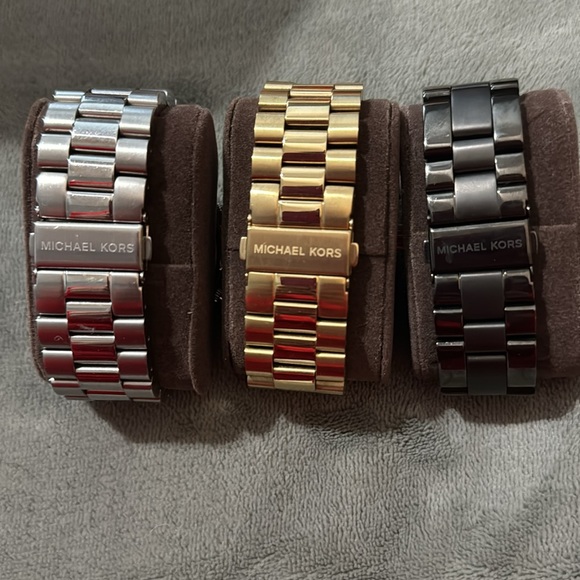 Set of 3 Michael Kors Watches - Picture 2 of 2